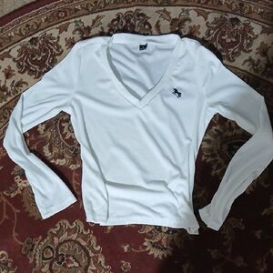 Y2k VintageWhite Long Sleeve V-Neck Shirt